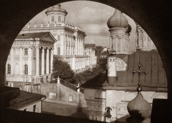 Улица Волхонка. Москва. 1919 год. Дом Пашкова в кинохронике