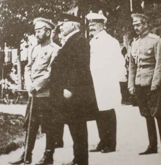 Кинохроника. Смотреть онлайн. Заповедник Аскания-Нова. 1914 г.Николай II и Фальц-Фейн 29 апреля 1914 г. осматривают заповедник