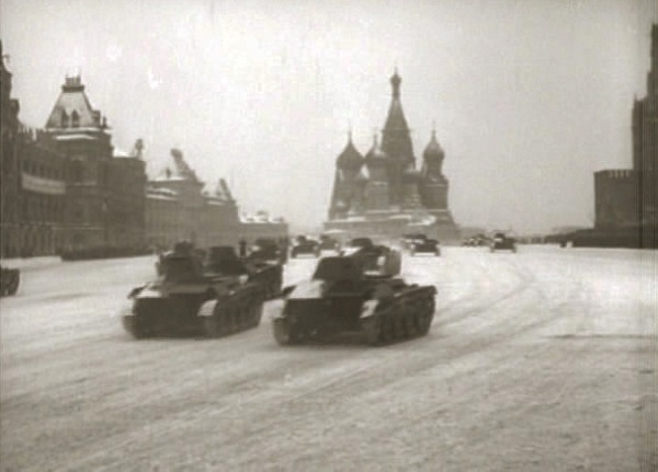 Красная площадь. Парад 7 ноября 1941 года. Видео.